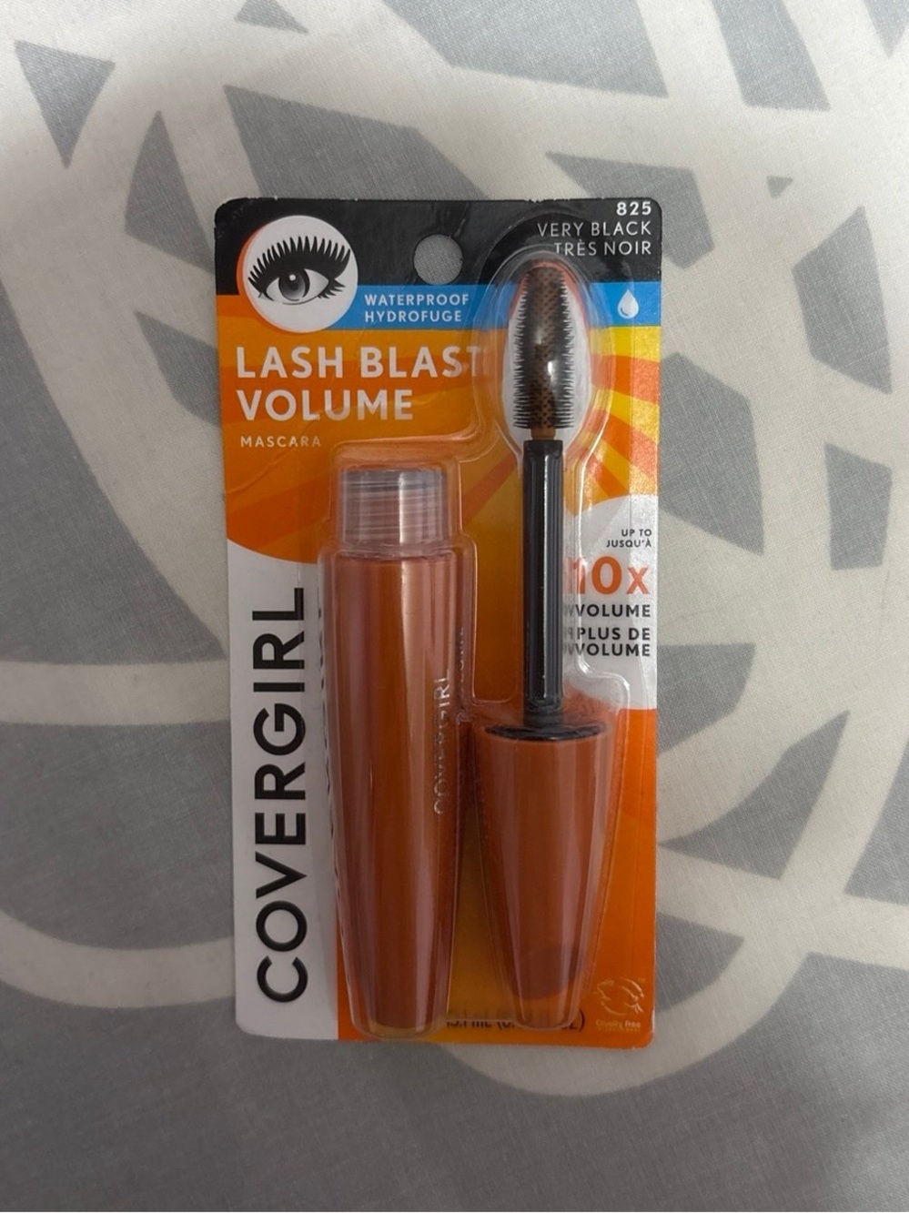 Covergirl Lash Blast Volume Waterproof Mascara